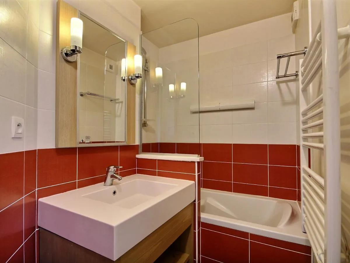 Studio Cabine 4 Pers, Balcon, Proche Pistes Et Commerces - Fr-1-455-183 La Plagne-Tarentaise